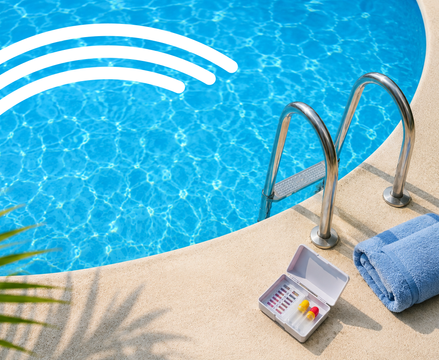 Equilíbrio da água da piscina: porque o pH, o cloro e o TAC são tão importantes