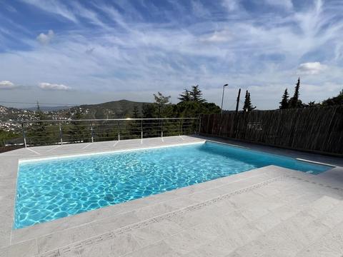 Vantagens da impermeabilização e revestimento de piscinas com membrana armada