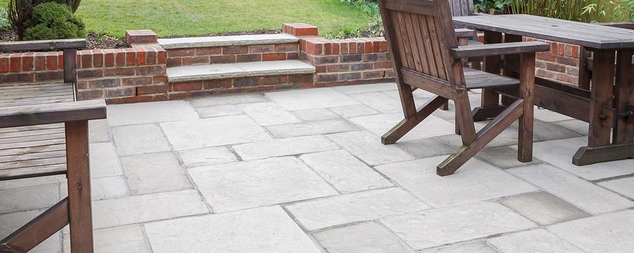 Aplicação de juntas em revestimentos cerâmicos